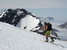 Michal dnes vďaka vercajku od Roberta zažíva svoju skialpovú premiéru a zaprisaháva sa, že snežnice a snowboard sú už minulosťou - odteraz do hôr len na lyžiach! (fotila Berry)