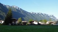 Pohľadom z dediny Waidring sa lúčime s alpským Verdonom a mierime naspäť do Bad Reichenhall