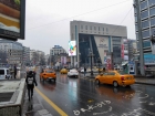 Prvý deň v daždivom počasí začíname zľahka niekoľko kilometrovým trekom naprieč centrom Ankary