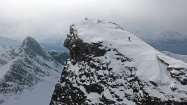 Lyžovačka z vrcholu Luttinden patrí k najspektakulárnejším lyžiarskym zážitkom, aké som doposiaľ mal možnosť zažiť (fotil Riško)