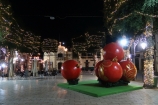 Malťania sú známi bombastickou vianočnou výzdobou, čo demonštrujú aj megagule v hlavnom meste Goza Victoria (v miestnom jazyku Rabat)