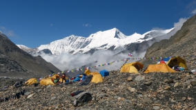 Základný tábor pod Dhaulágirí
