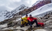 Horolezecko-skialpinistický vercajk vynášame až pod ľadovec (fotil Tibor)
