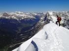Na severnom vrchole Antelao využívam vzácnu chvíľku samoty na vrcholovú fotečku (fotil Jirko Švihálek)