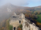Ďalší deň sa budíme do chladného jesenného ráno pod hradom Kalnik neďaleko metropoly Zagreb
