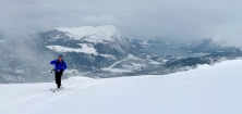 Chalanom krátka túra na Eidstuvu nestačí, a tak idú poobede nabehať ďalších 1700 výškových metrov do svojho obľúbeného lyžiarskeho strediska (fotil Masťo)