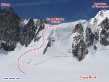 Col du Trident (NE face) - obtiažnosť AD+, 4.1, 40-48°/200m, červený ľahký