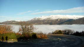 Mrazivé novembrové ráno v Provensálskych Alpách