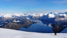 Krása Romsdalsfjordu pri pohľade z Blastolen