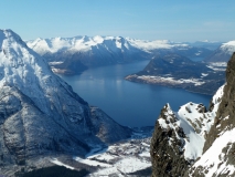 Romsdalsfjorden pri pohľade z Mjolvarenny